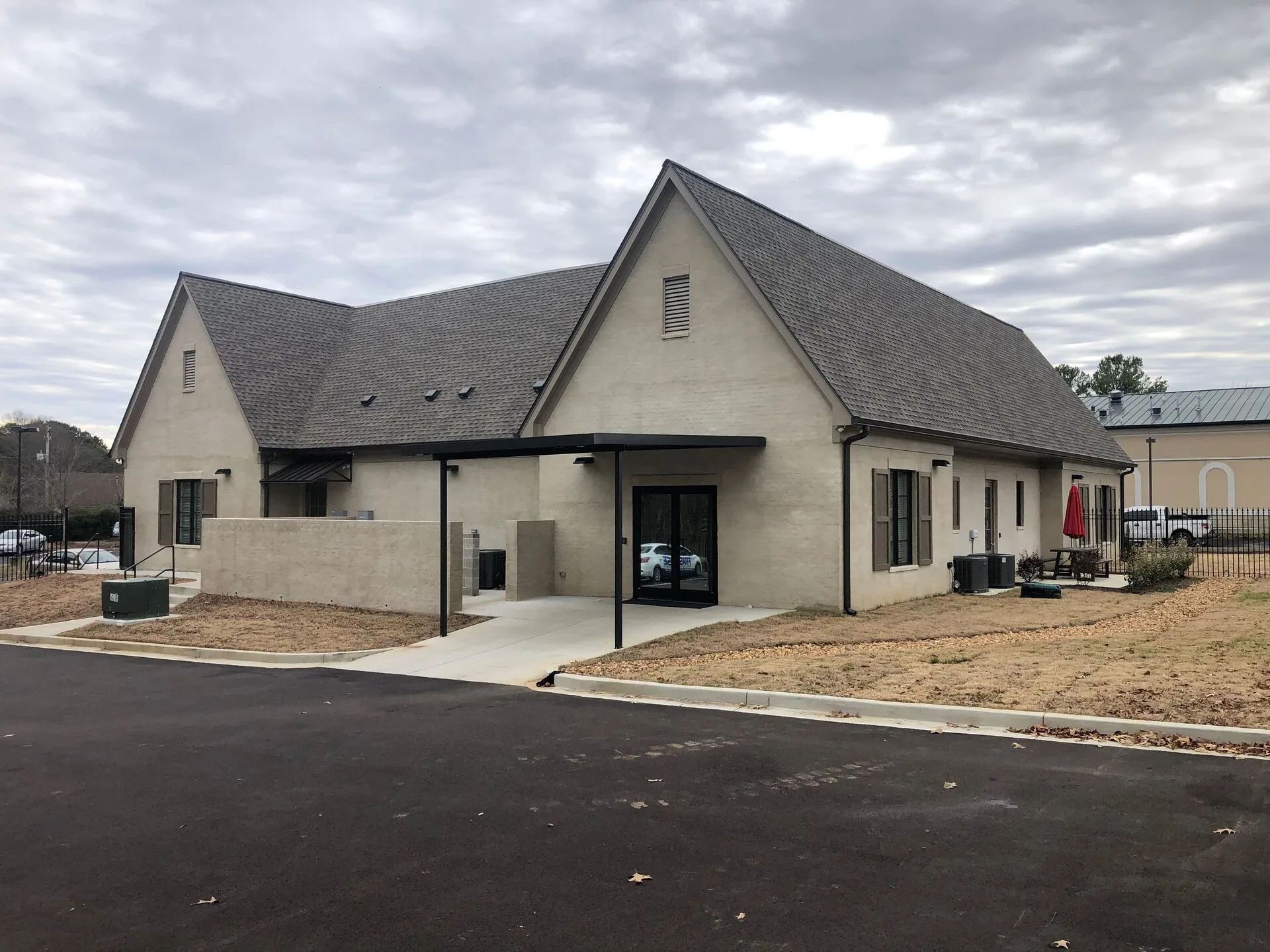 Frase Protection — side elevation with fenced yard